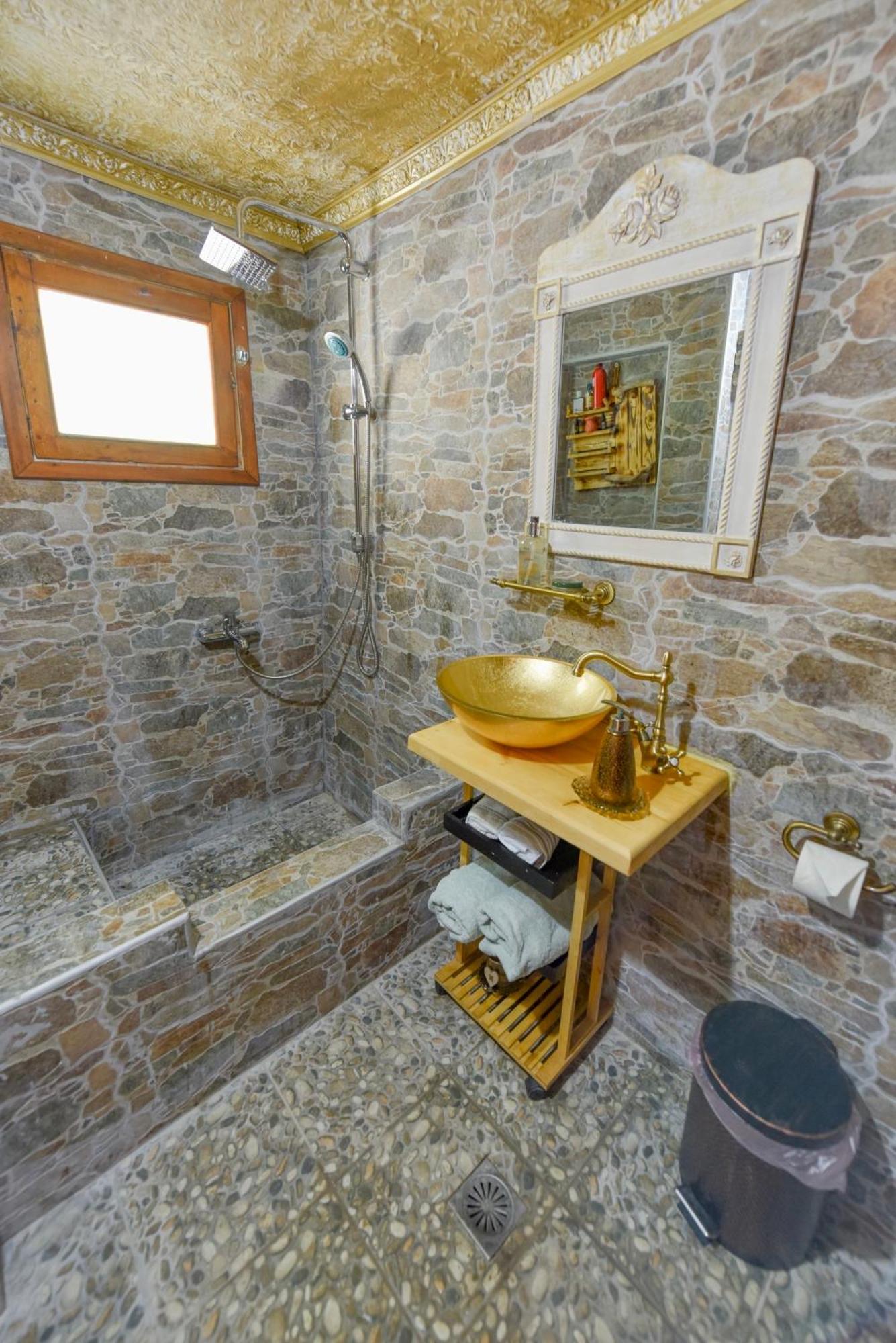Holiday Oasis With Private Patio And Hammam-Style Bath In Chora-Pithagoreo, Samos Island Villa Pythagóreion Eksteriør billede
