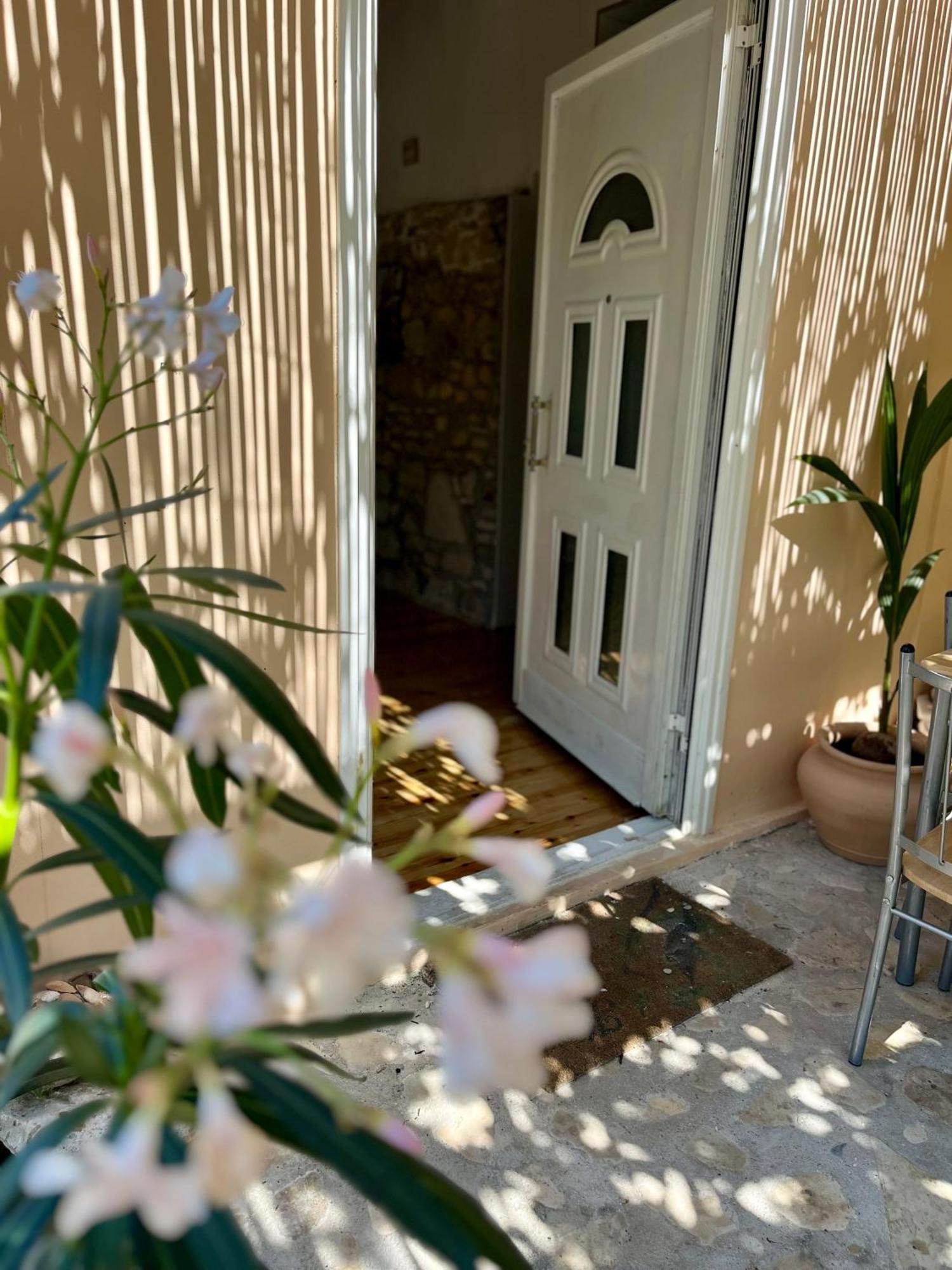 Holiday Oasis With Private Patio And Hammam-Style Bath In Chora-Pithagoreo, Samos Island Villa Pythagóreion Eksteriør billede